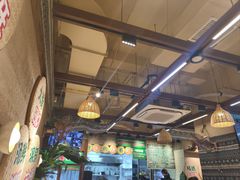 -云阿蛮云南生烫牛肉米线(奉贤路店)