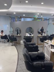 点击看大图 -八佰伴8008星级形象店