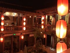 -香满楼.建水老宅院