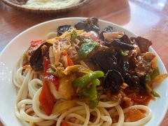 -蘑菇拌面•正宗新疆菜