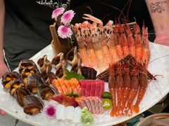 -雍容荟活龙虾自助餐(IFS黑金店)