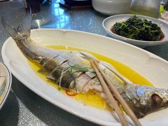 爆腌海鲈鱼-松沪名灶·豆浆鱼头·新上海菜(飞航吾悦广场店)