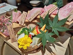 -山川小町·极番烧肉(新地假日广场店)