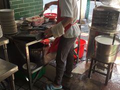 -河记肠粉店