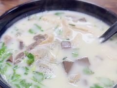 -津津老鸭粉丝馆(正东路店)