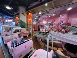 -卡通尼乐园(新达汇三林店)