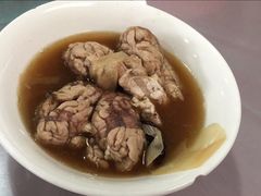 -金卯白肉罩火烧