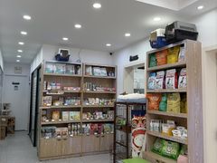 -四月宠物医院·猫专科·心脏专科·内科(转塘店)