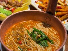-云海肴·汽锅鸡·云南代表菜(天山百盛优客店)