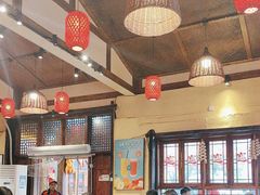-富正毅三下锅·湘西韵味(天门山索道店)