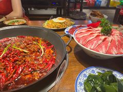 -萍姐火锅·公路夜市(武汉首店)