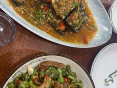 -湖南人家湘菜馆(镇江路店)