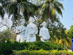 -东郊椰林