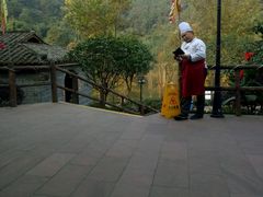 -楠柏弯休闲山庄(梨花溪店)