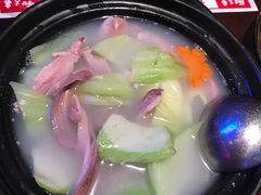 -钳真多钓虾馆·小龙虾海鲜烧烤(九六广场店)