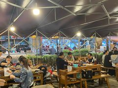 大堂-捞锅坝子老火锅(汽博中心店)