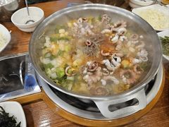 -蚂蚁家辣炒章鱼(海云台店)