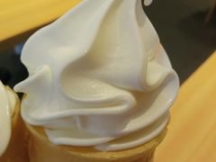 榴莲之神冰淇淋花筒-肯德基(星河店)
