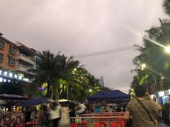 -海大南门夜市(海富街店)