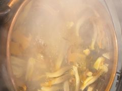 -阿山卓·野生菌火锅·纳西火塘烤肉