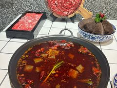 -旧街市鲜货老火锅(大光路店)