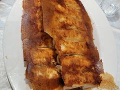 猪肉韭菜锅贴-大眼锅贴水饺(河东店)