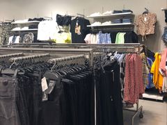 -H&M(来又来时尚购物广场店)