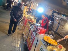 -红土地(地铁站)