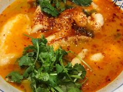 -云海肴·汽锅鸡·云南菜(天山百盛优客店)