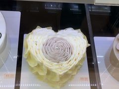 -花花卷卷·鲜食蛋糕(静安久光百货店)