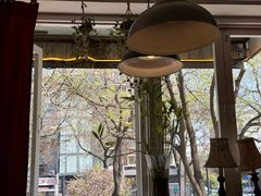 -雕刻时光咖啡馆(南院门店)