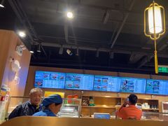 -护国寺小吃店(红莲南路店)