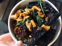 黑色经典臭豆腐-黑色经典臭豆腐·湖南特产(坡子街店)