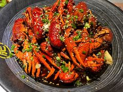 -肥肥虾庄·金牌油焖大虾(沙湖店)
