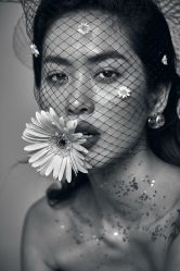 -onlygirl摄影美学馆高端定制(江滩店)