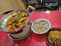 -冯烫烫跷脚牛肉·川菜小馆(武胜西街店)