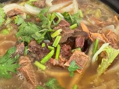 -闫家驴肉老店(华电一校店)