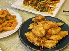 -鹤乡东北菜(崮山路店)