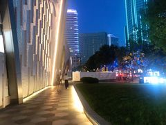 -上海尚嘉中心