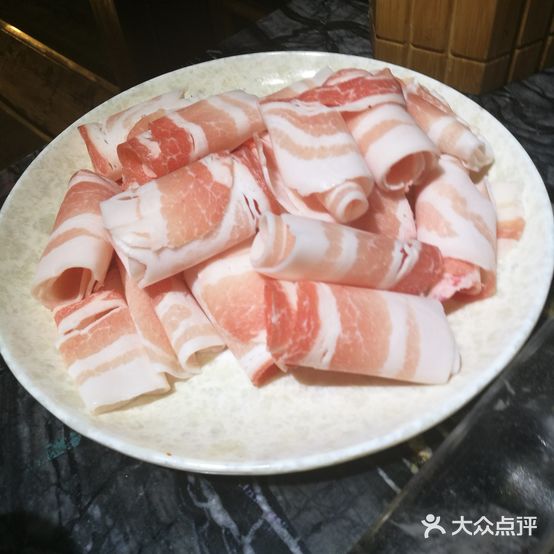 烘焱石板烤肉专门店(延兴路总店)