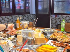 -马路牙子烧烤音乐酒馆(望京店)