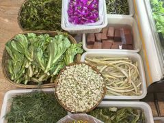 -三锅莊·牦牛肉火锅·香格里拉特色藏餐宴请餐厅(菱角塘路店)