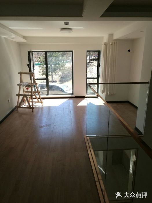 八达岭孔雀城图片