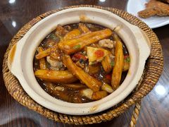 咸鱼鸡粒茄子煲-熠盛粤味(永康路店)