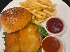 -上海大宁福朋喜来登酒店大堂吧(共和新路店)