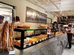 面包甜点陈列柜-Money Shops(愚园路店)
