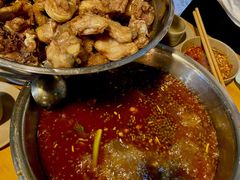 -肖肖酸萝卜鱼火锅(总店)