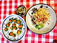 蟹黄墨鱼饼-龙桥私厨·姜花菊花过桥鱼·顺德菜(容桂店)