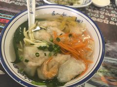 -长人馄饨铺(解放街店)
