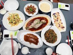 -凤凰园烤鸭店·唐山菜·传承花椒肉(老唐丰路店)